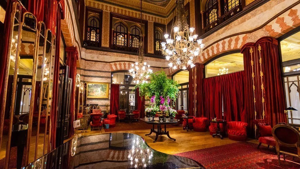 airport transfer to pera palace