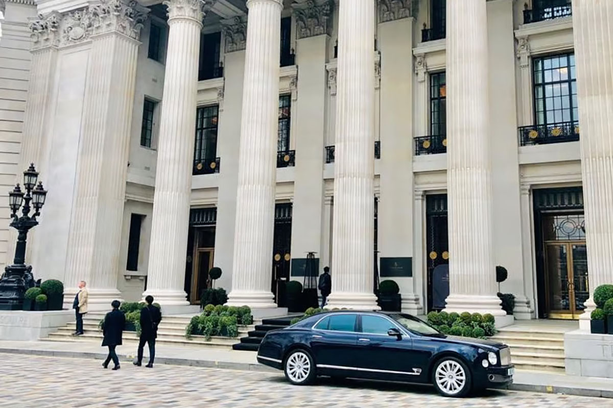 Architecture and Atmosphere Suites and Guest Experience