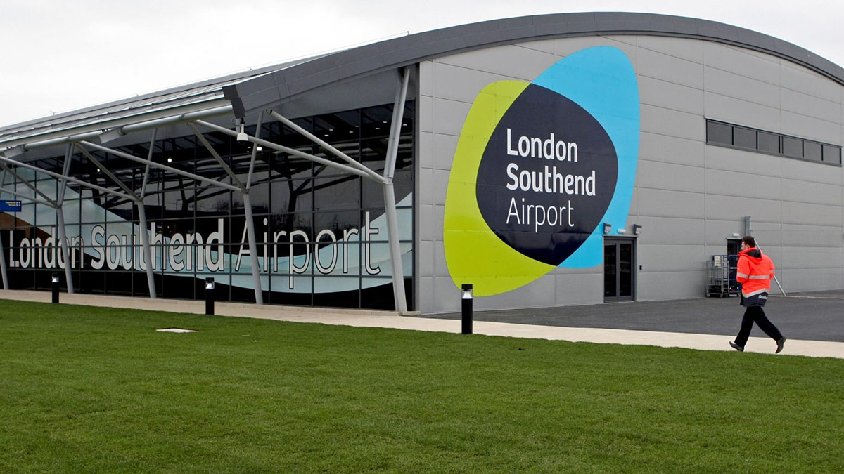 Coordination and Arrival Timing Southend Airport Pickup