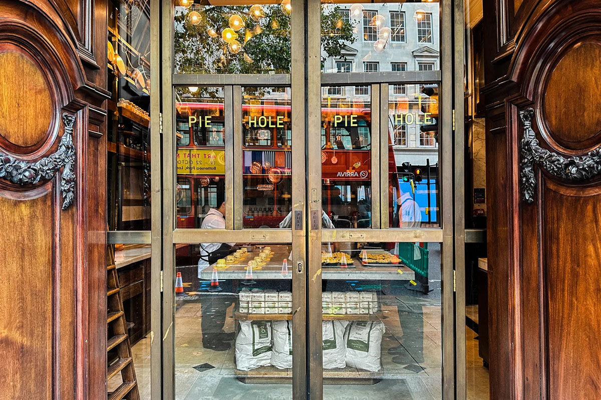 dining social spacesrosewood rosewood hotel london