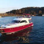 ERE A private yacht exterior, ideal for romantic escapes and family cruises in Istanbul