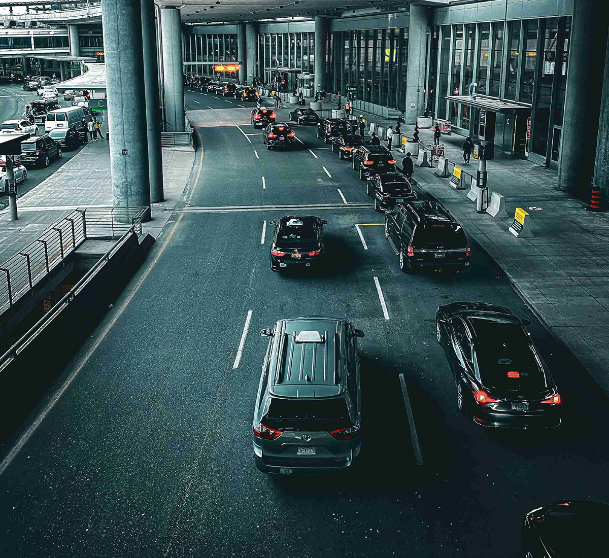 London Airport Transfer Exclusive Chauffeur Service