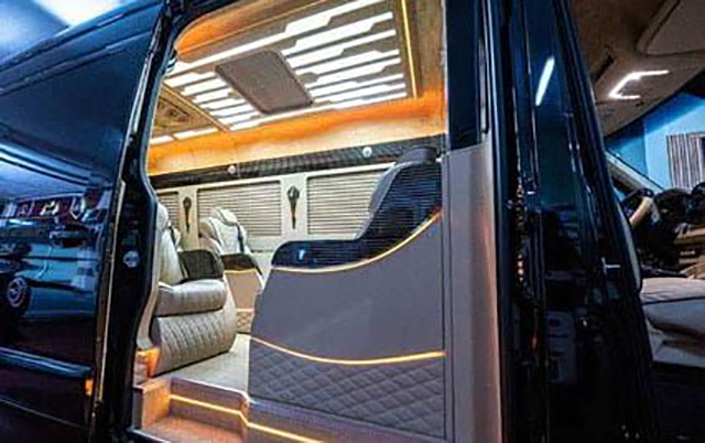 Mercedes Ultra VIP Sprinter interior