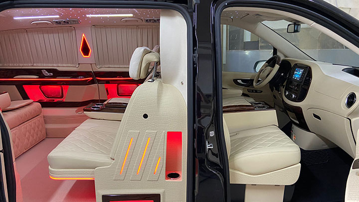 Ultra VIP VITO Interior View